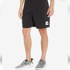 NEW! The North Face shorts NWT